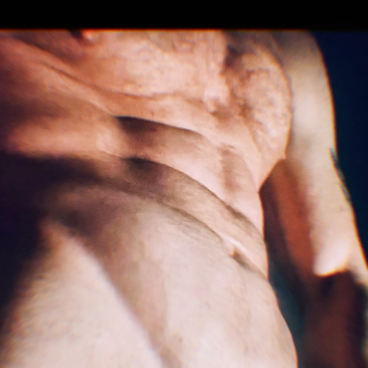 AthleticHung 